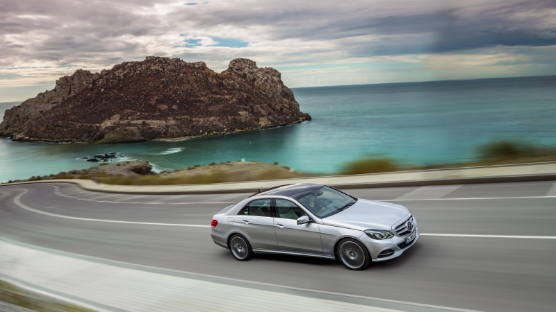 Illustration for article titled 2014 Mercedes-Benz E-Class: It's Official, And It Comes With A Clock